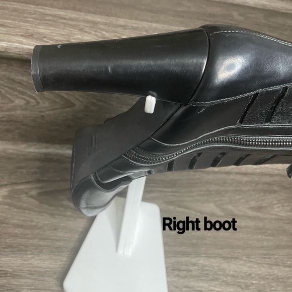 Stuart Weitzman Boots *Flaws - Picture 10 of 16